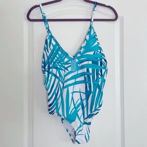 One piece Cupshe palm swimsuit